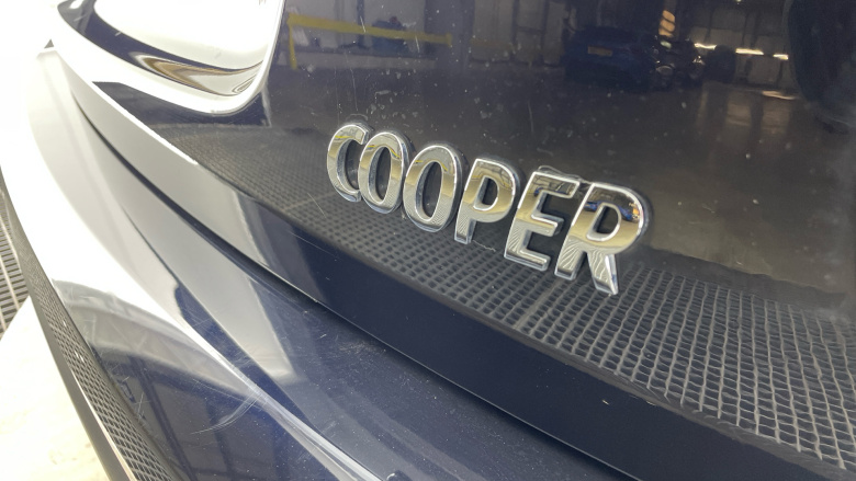 MINI Hatchback 1.5 Cooper Classic II 5dr Petrol Hatchback